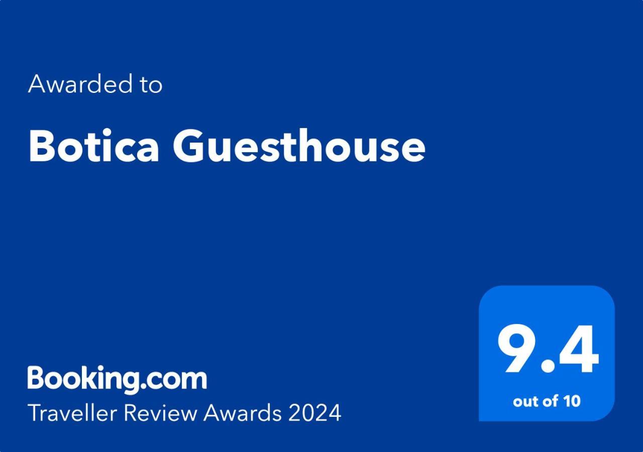 Botica Guesthouse Espinho  Ngoại thất bức ảnh